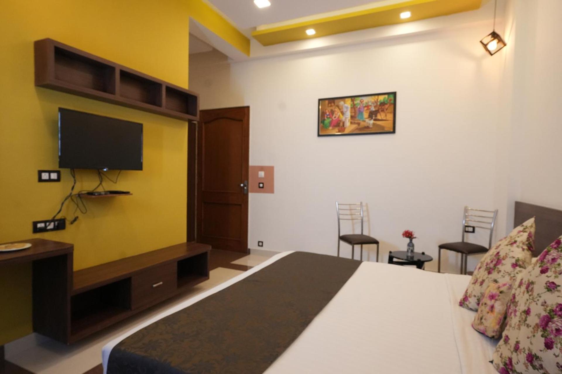 Hotel White Lotus Dungarpur Exteriör bild